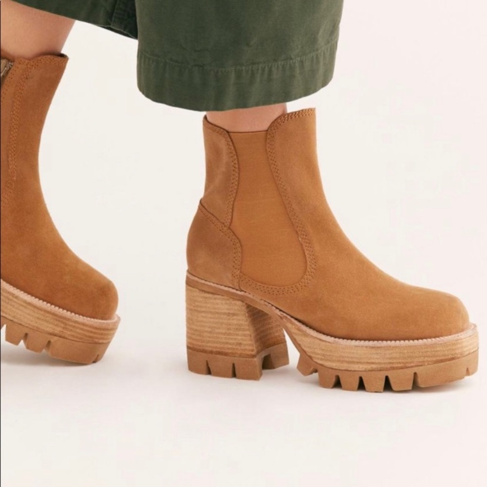 ISO jeffery campbell preston platform - Picture 2 of 2